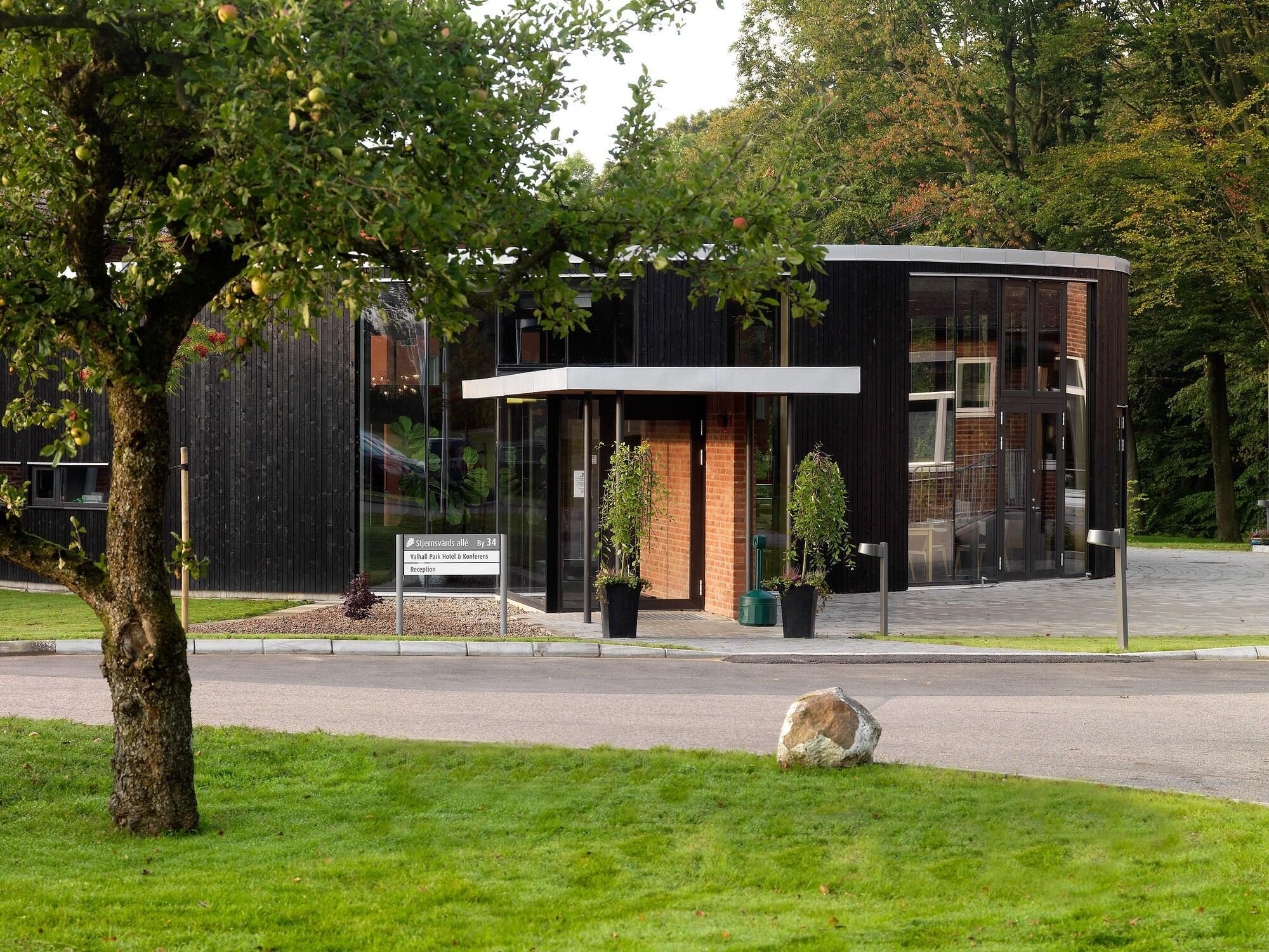 Best Western Valhall Park Hotell Ängelholm Dış mekan fotoğraf